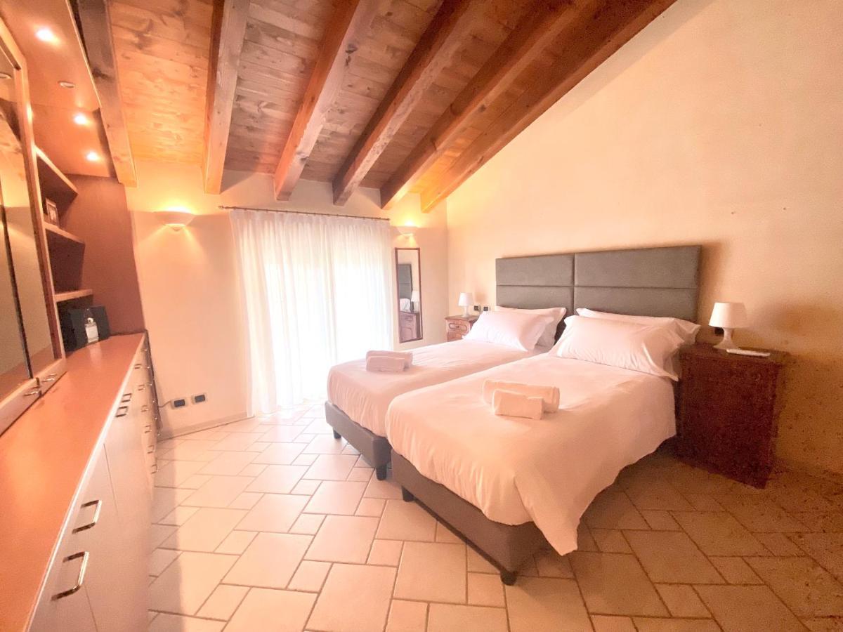 Aparthotel Corte Ferrari -ciao Vacanze- *