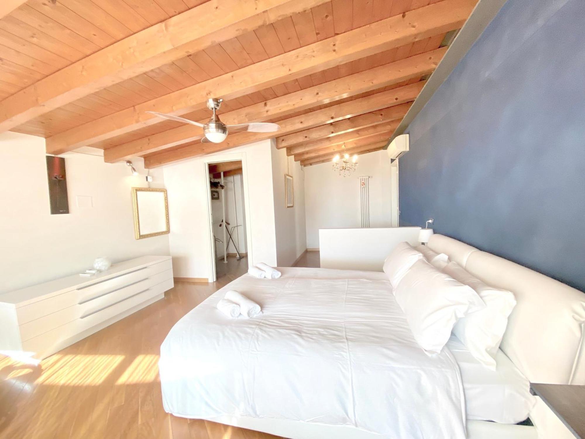 Corte Ferrari -ciao Vacanze- Moniga del Garda