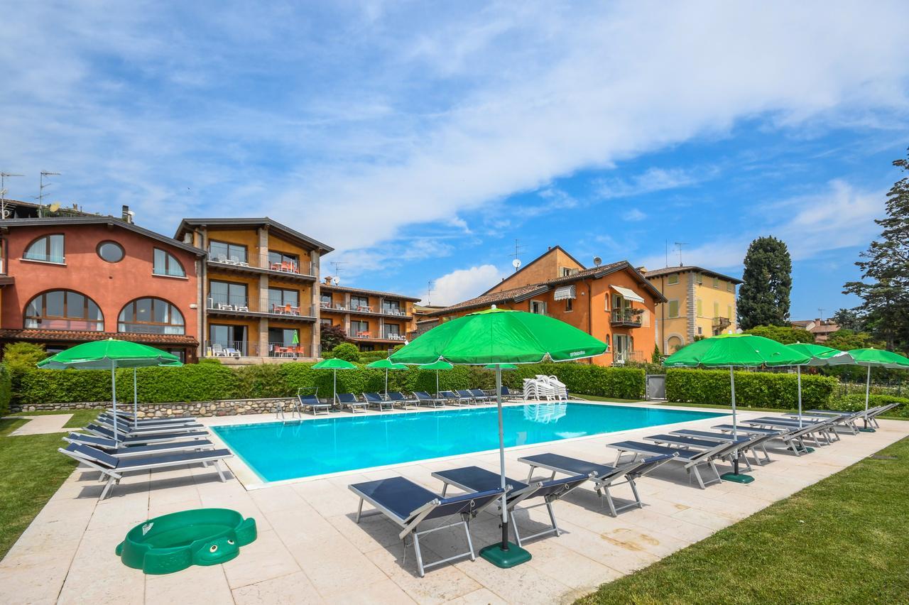 Apartahotel Corte Ferrari -ciao Vacanze- *