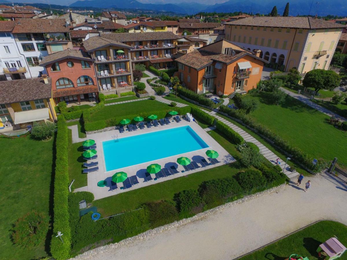 Corte Ferrari -ciao Vacanze- Apartahotel *